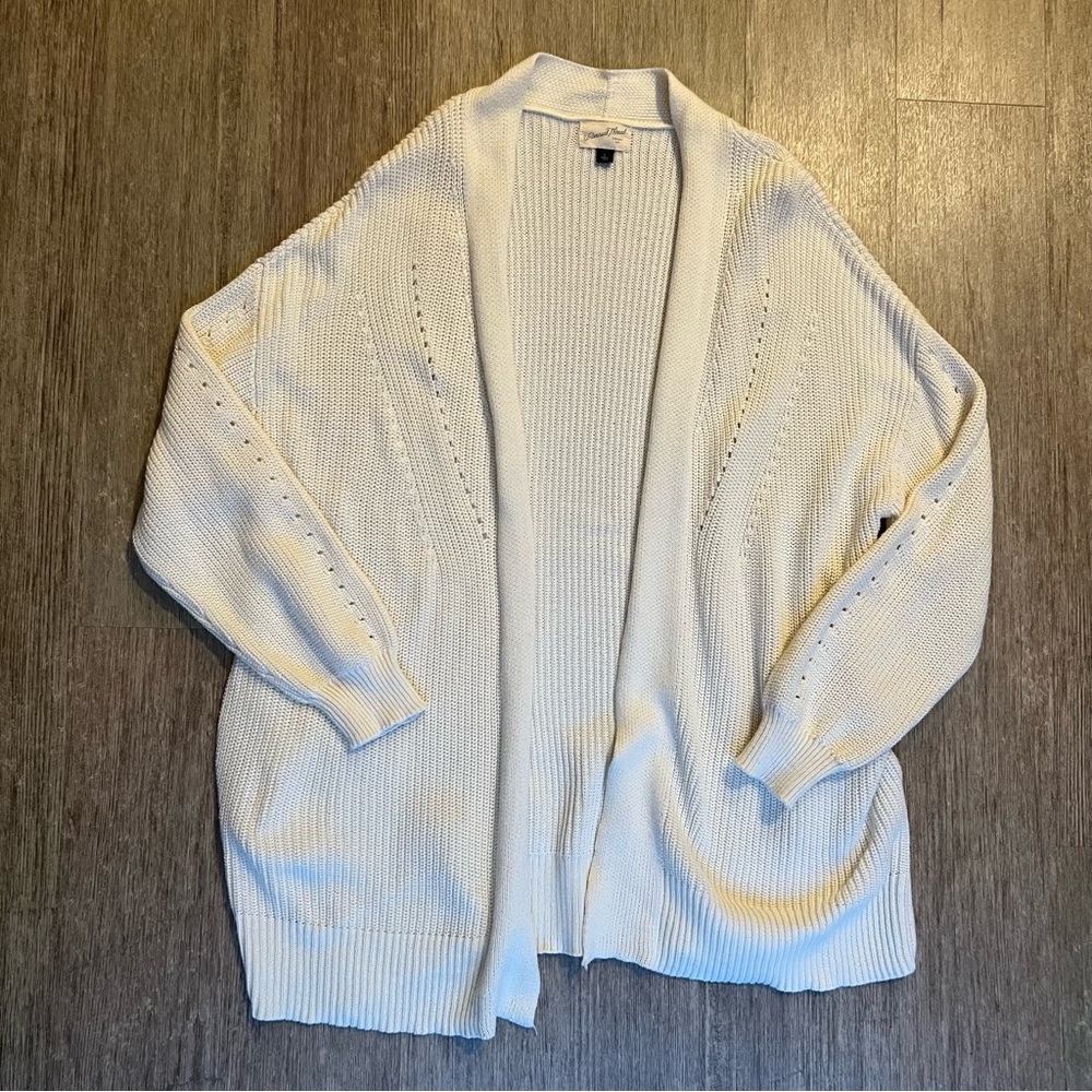 Mid-weight Knit Cardigan
